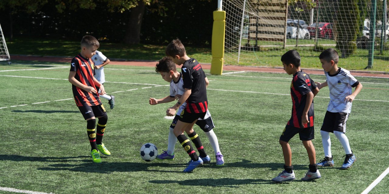 Mini Minikler Futbol Şenliği'nde büyük heyecan