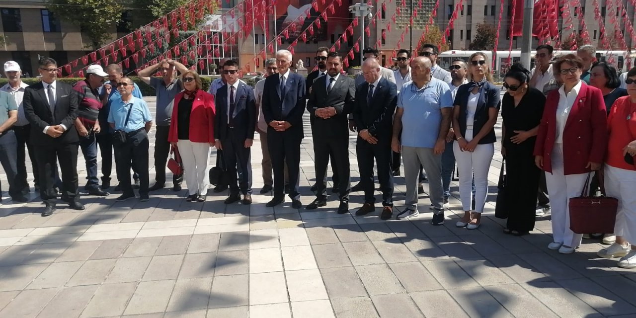 İYİ Parti 30 Ağustos’u tören ile kutladı