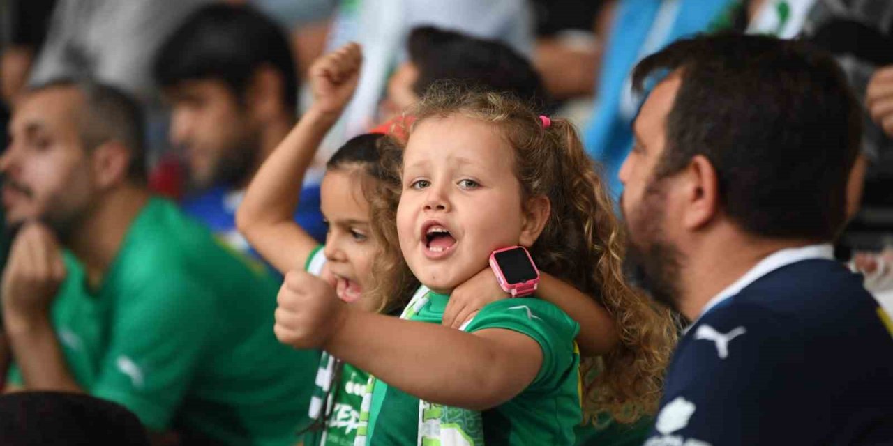 Osmangazi Belediyesi’nden Bursaspor’a taraftar desteği