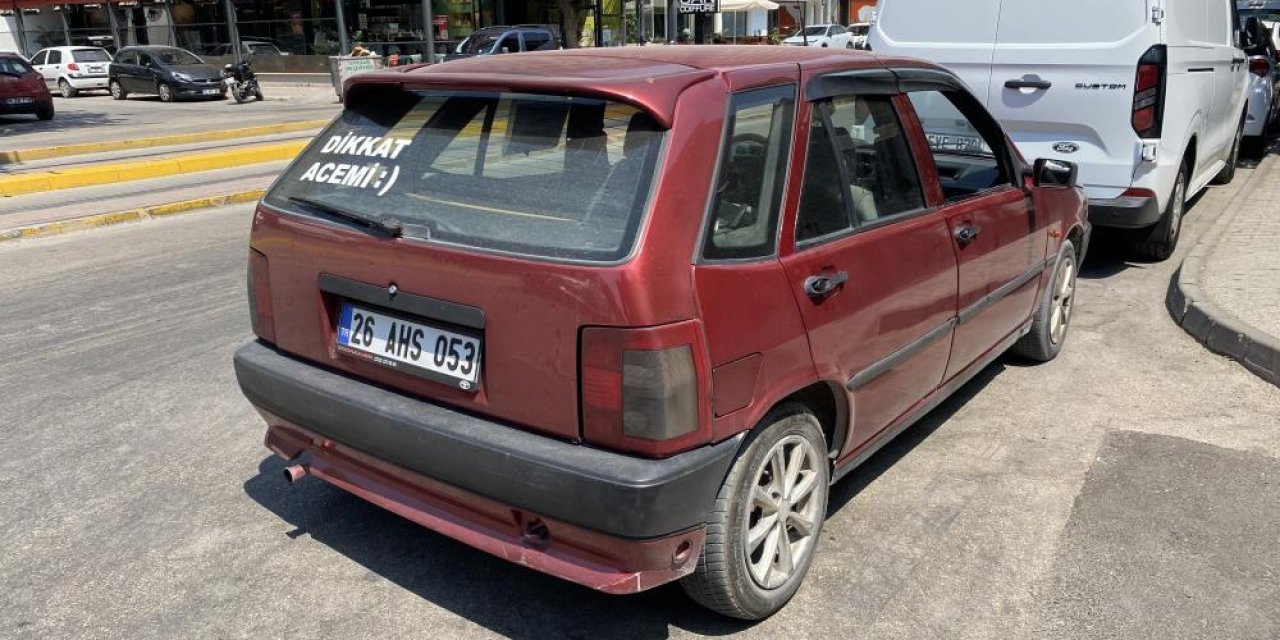 Trafikte herkes ondan uzak duruyor