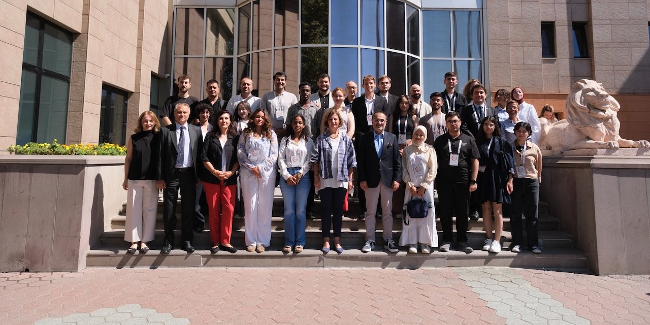 Geleceğin liderleri Eskişehir’de buluştu