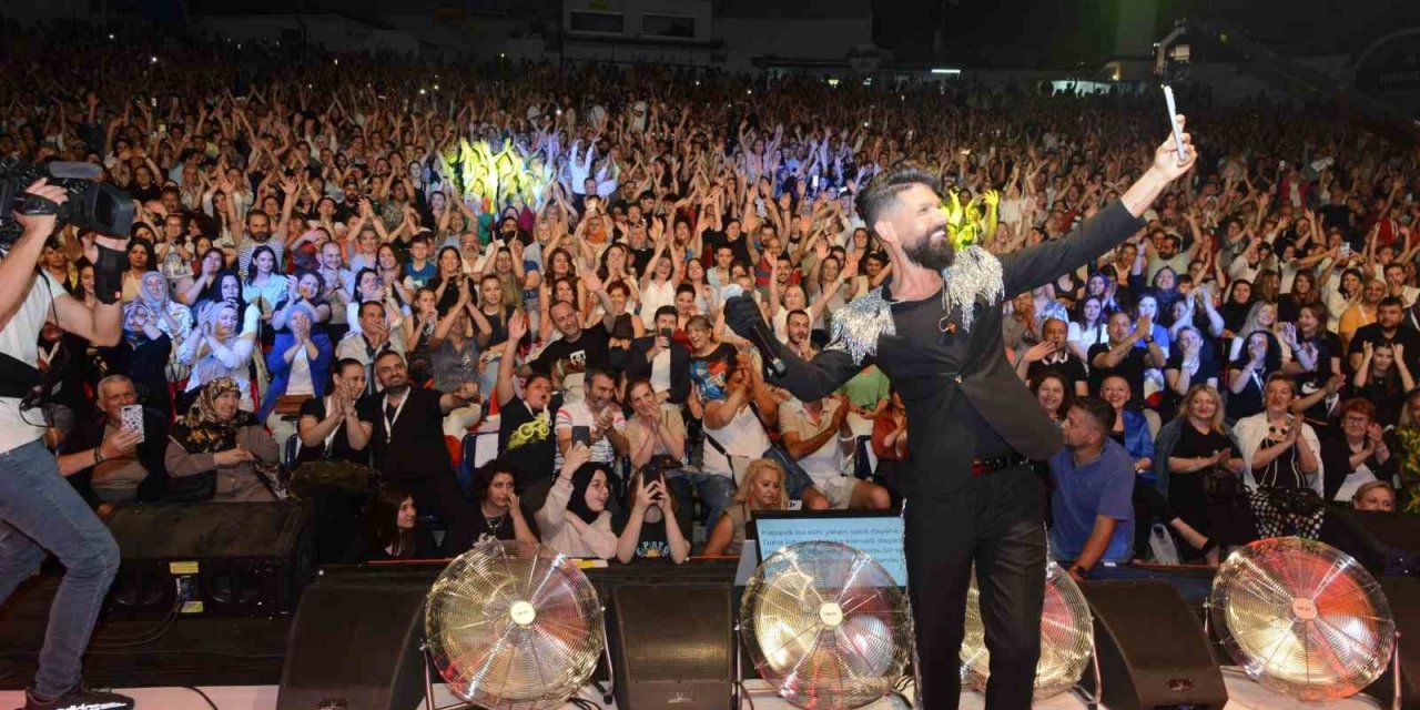 Mehmet Çevik’ten ücretsiz konser