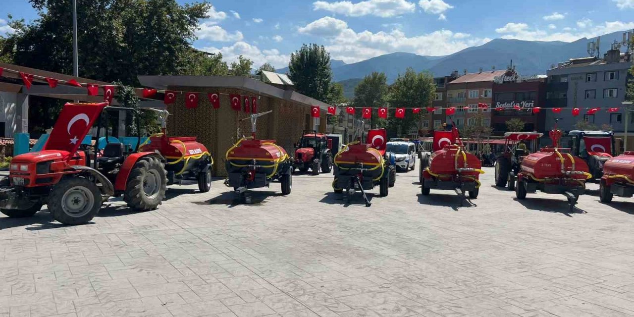 Orman köylerine, itfaiye teçhizatlı su tankerlerine kavuştu