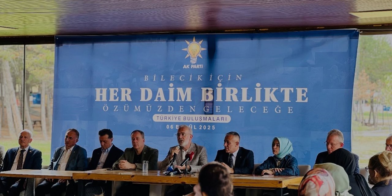 AK Partili milletvekilleri ’Türkiye Yüzyılı Buluşmaları’ kapsamında Bilecik’e geldi