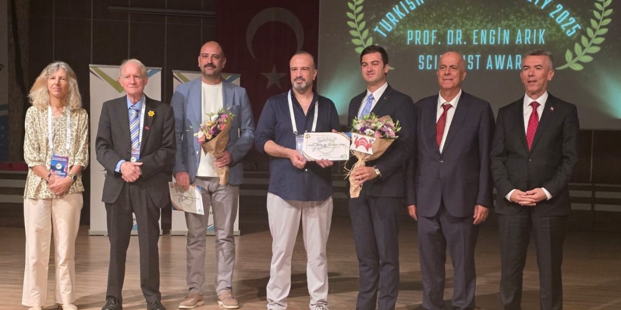 ESOGÜ öğretim üyesinden önemli başarı