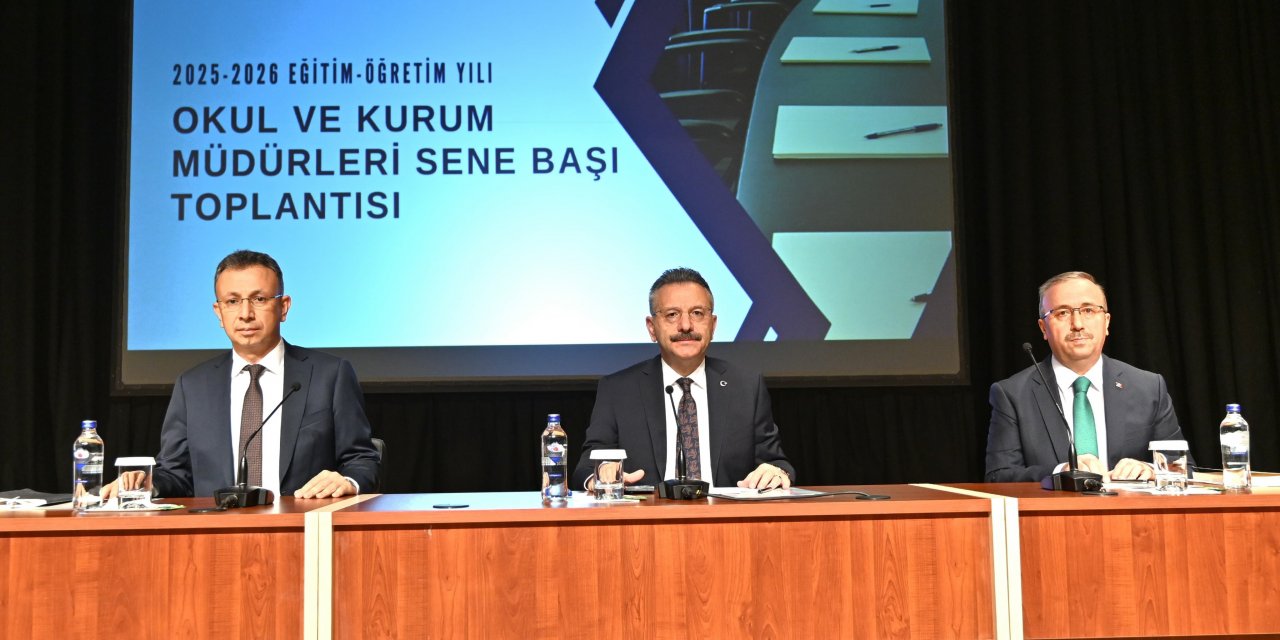 Eskişehir'de "Okul ve Kurum Müdürleri Toplantısı" yapıldı
