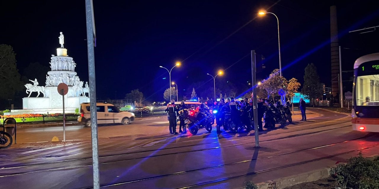 Eskişehir'de alkollü şahıs polise zor anlar yaşattı