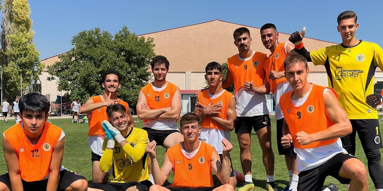 2 Eylülspor Sağlıkspor karşısında