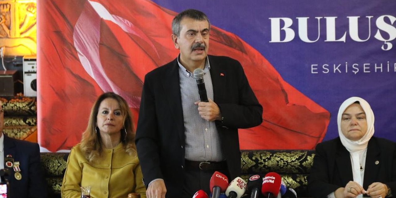 Bakan Tekin: "Terör örgütünün insanları kandırabileceği hiçbir argüman kalmadı"