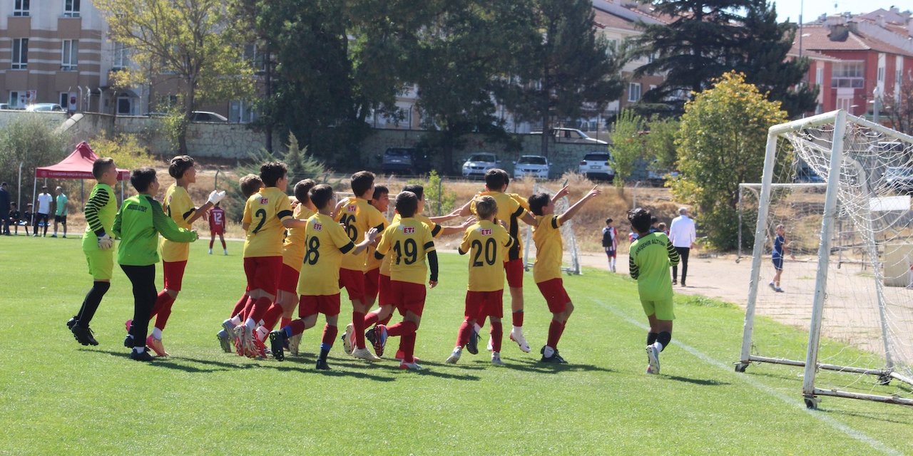 Futbol ve gol şova devam