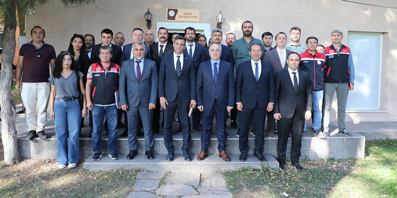 Eskişehir'de "Bitkisel Üretim Planlaması" toplantısı yapıldı