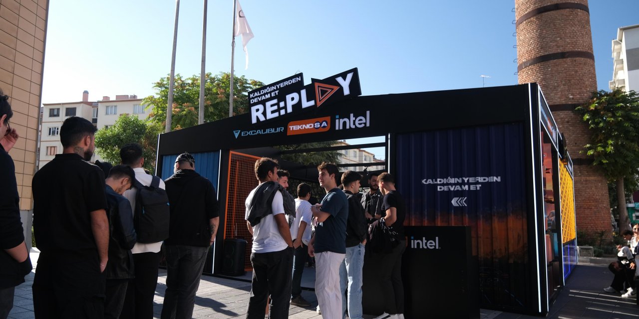 RE:PLAY oyun turnuvası Eskişehir'de gerçekleşti