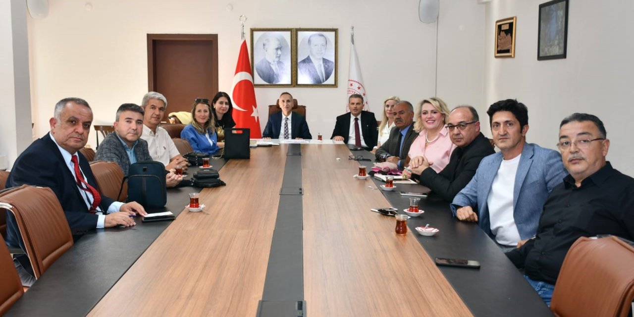 'Bilge Aileden Bilinçli Topluma Projesi' için toplantı yapıldı