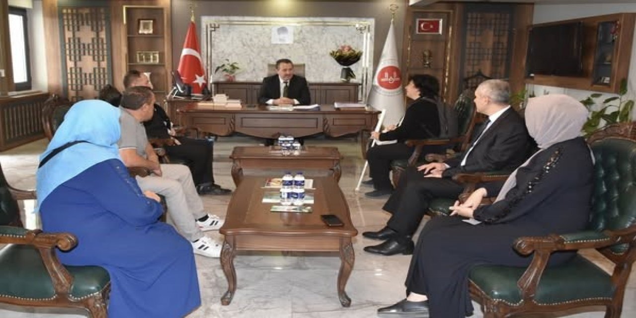 Bilecik’te Altı Nokta Körler Derneği’nden müftülüğe anlamlı görüşme