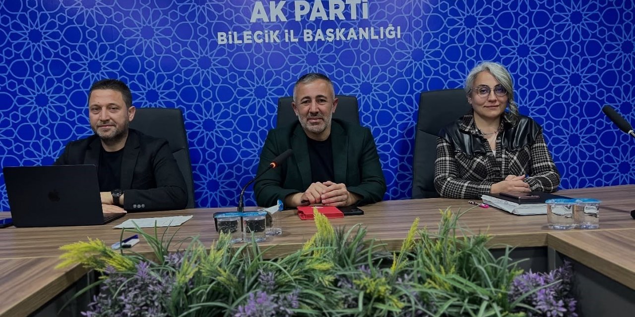 Bilecik’te AK Parti İl Yönetimi bir araya geldi
