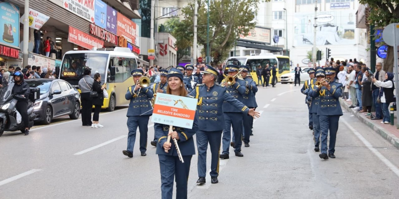 Farklı kültürlerin ritmi Bandolar Festivali’nde yankılandı