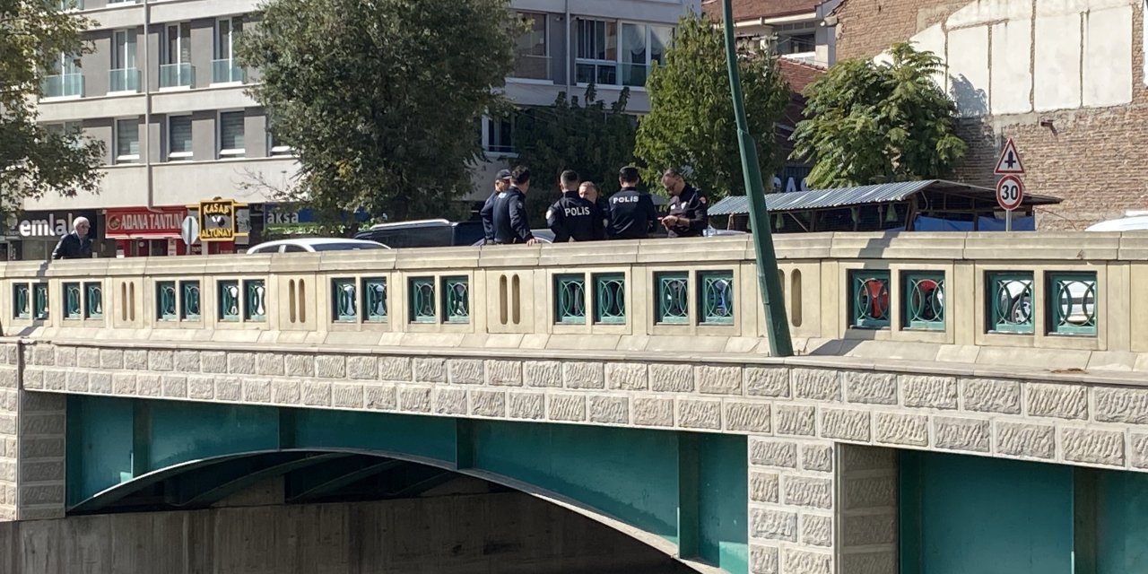 Eskişehir'de intihar etmek isteyen genci sevgilisi ikna etti