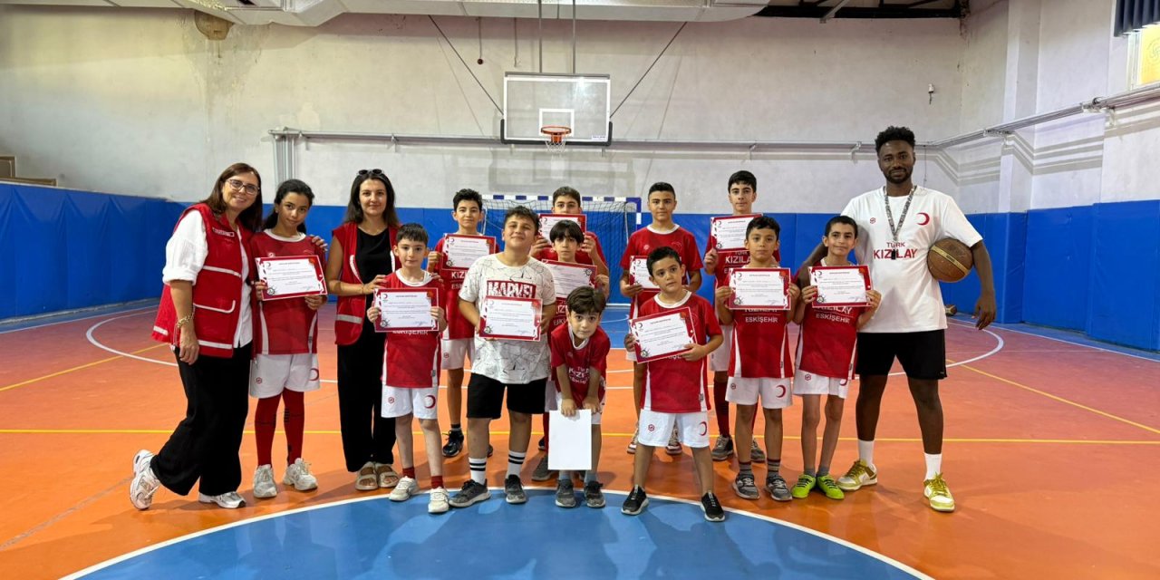 Kızılay Eskişehir İl Merkezi Kış Spor Okulları başlıyor