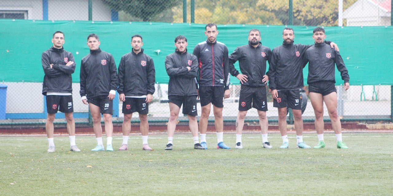 Bozanspor kenetlendi