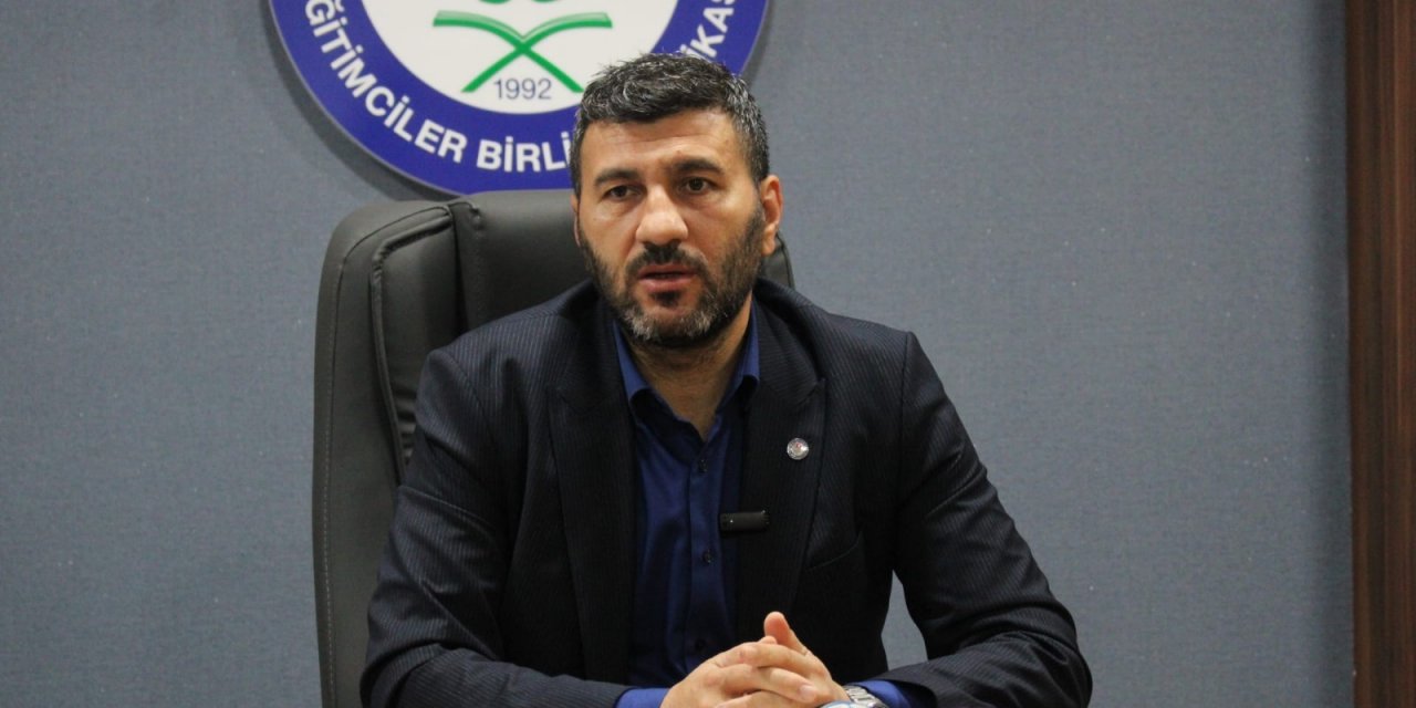 İbrahim Akar Milli Eğitim Müdürü Aydın’ı savundu