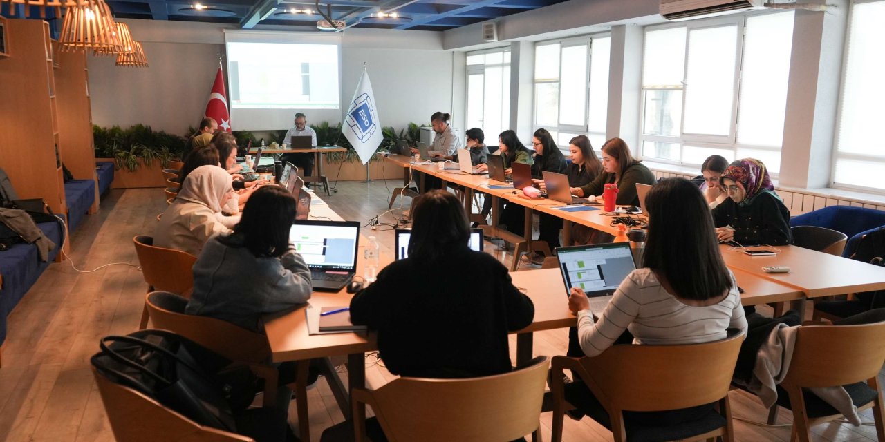 İleri Düzey Excel Eğitimi düzenlendi
