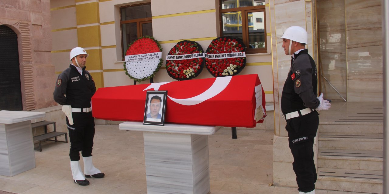 Eskişehir’de tedavi gören polis kansere yenik düştü