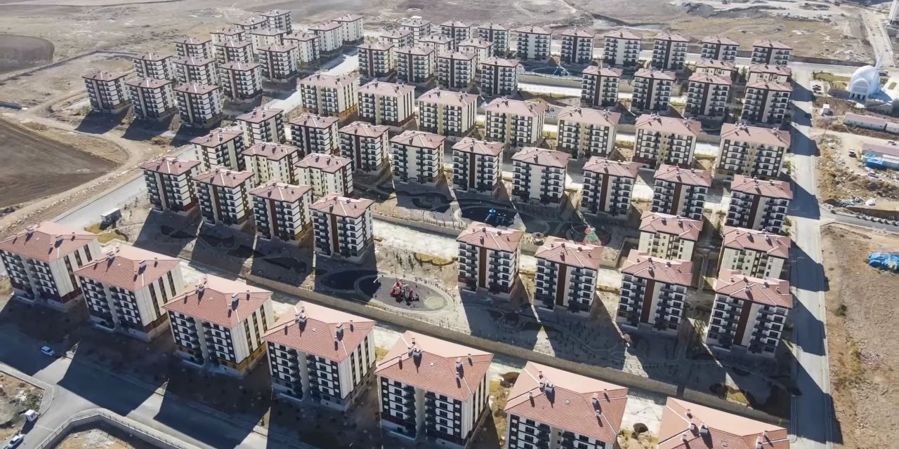 Eskişehir'de TOKİ krizi: AK Parti'den CHP'li belediyelere tepki