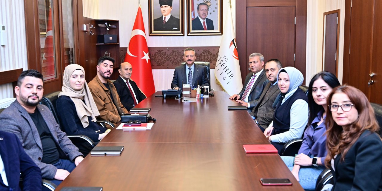 Eskişehir'de gazetecilerin basın kartları verildi