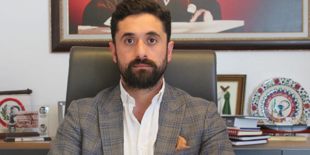 Eczacılar Odası Başkanı'ndan haki yeşil forma tepkisi