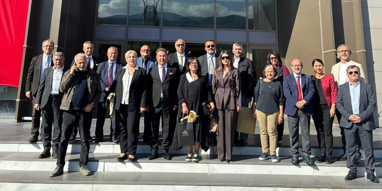 Türkiye Kent Konseyleri Platformu'ndan kayyum atamalarına tepki