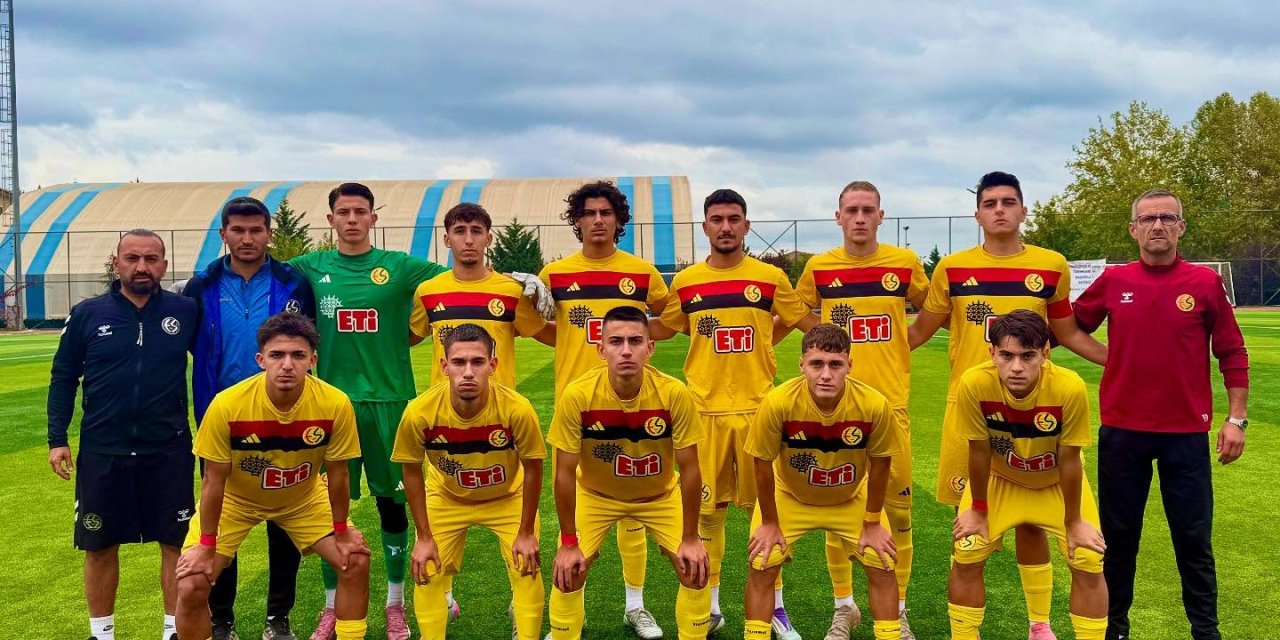 Genç şimşekler bugün evinde