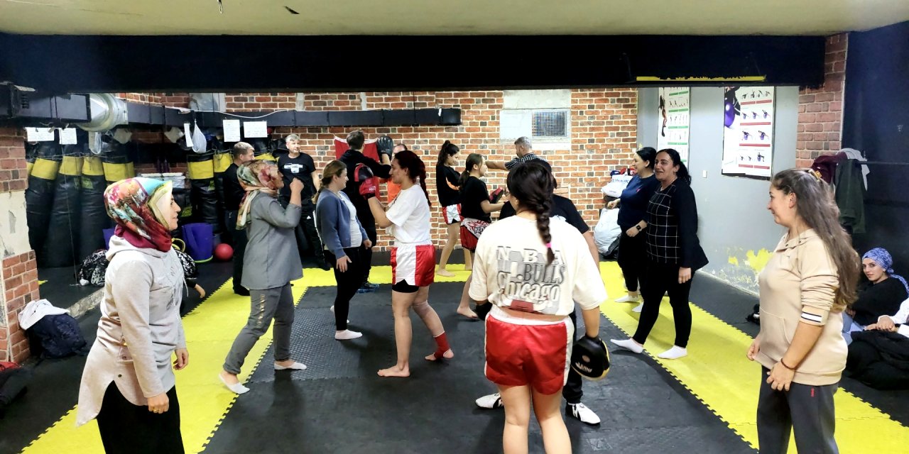 Eskişehir'de kickboksta bir ilk daha
