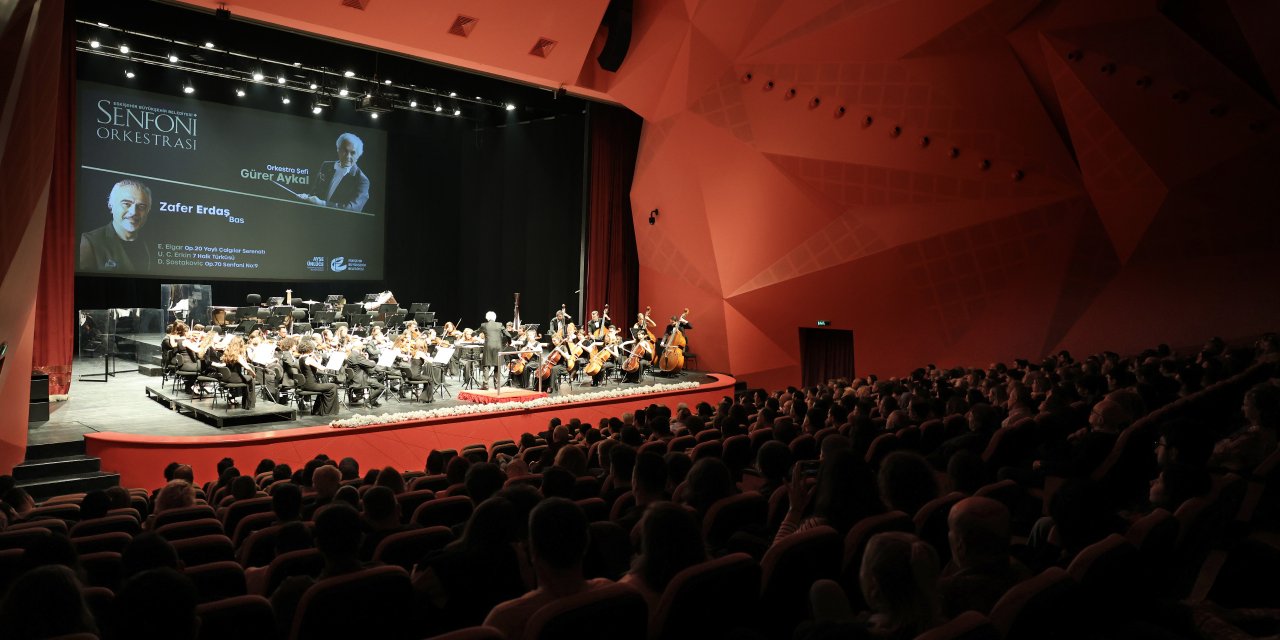 Eskişehir Senfoni Orkestrası'ndan muhteşem performans