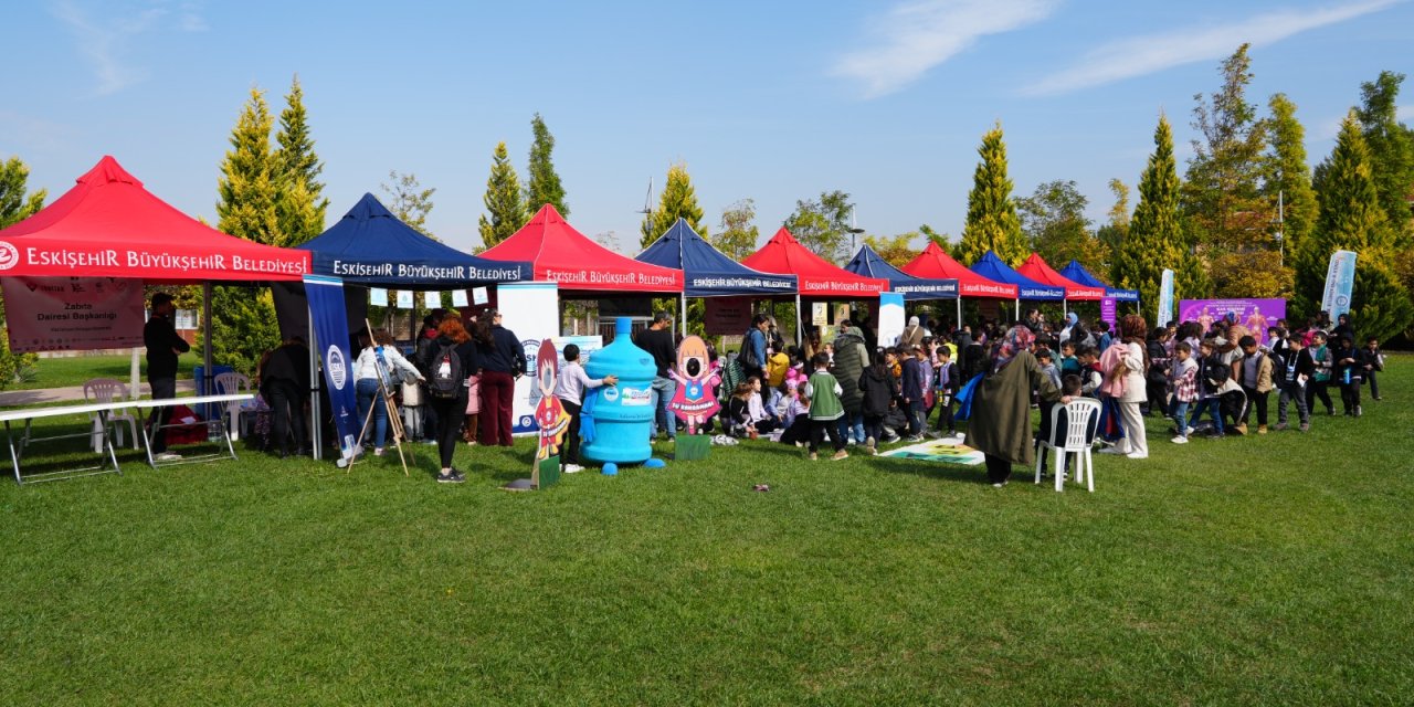 Eskişehir'de eğitim ve bilim bir araya geldi