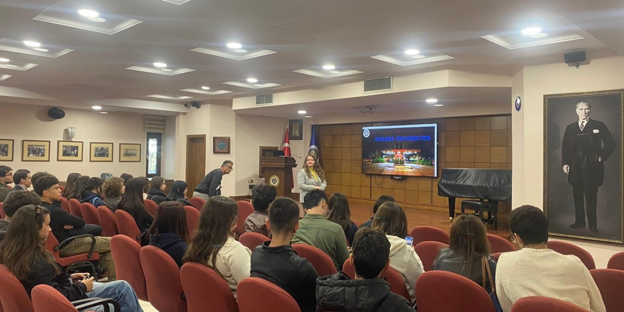 Geleceğin üniversitelileri Eskişehir'i ziyaret etti