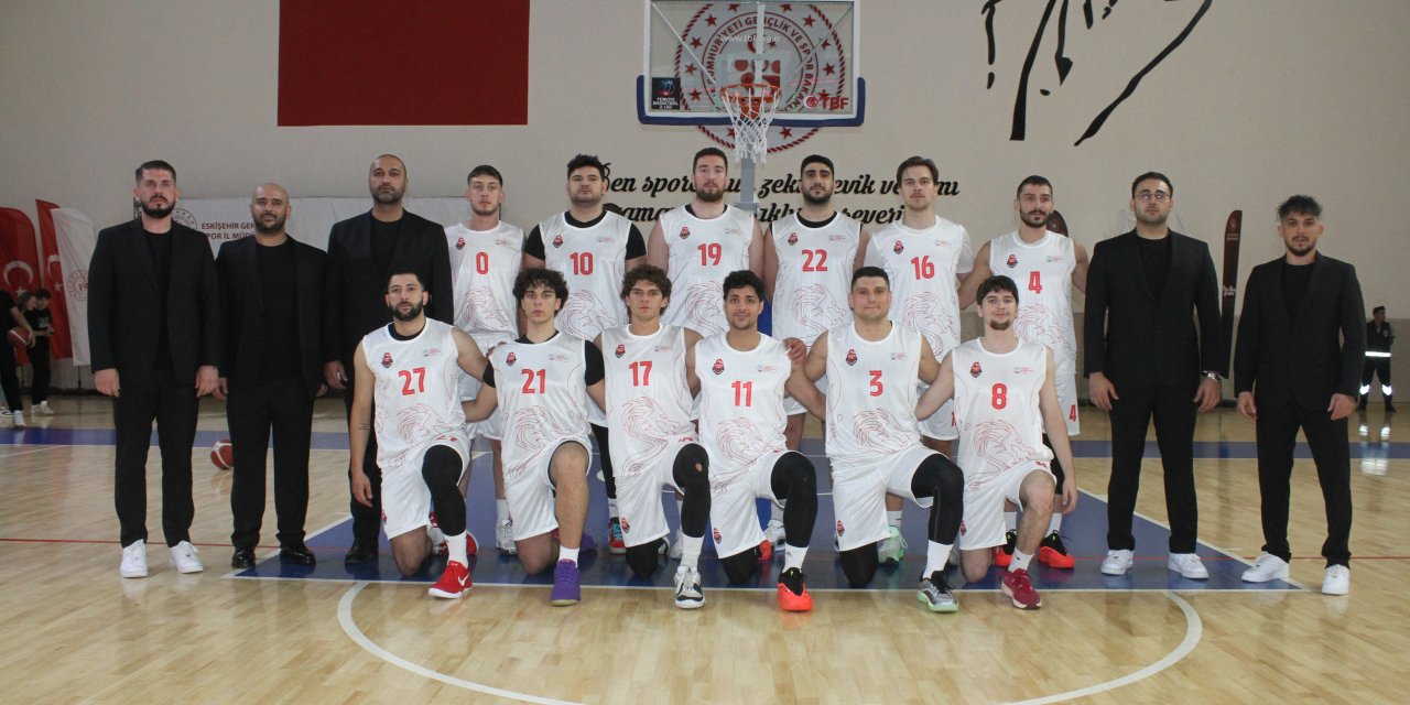 İlk maç ilk galibiyet (67-62)