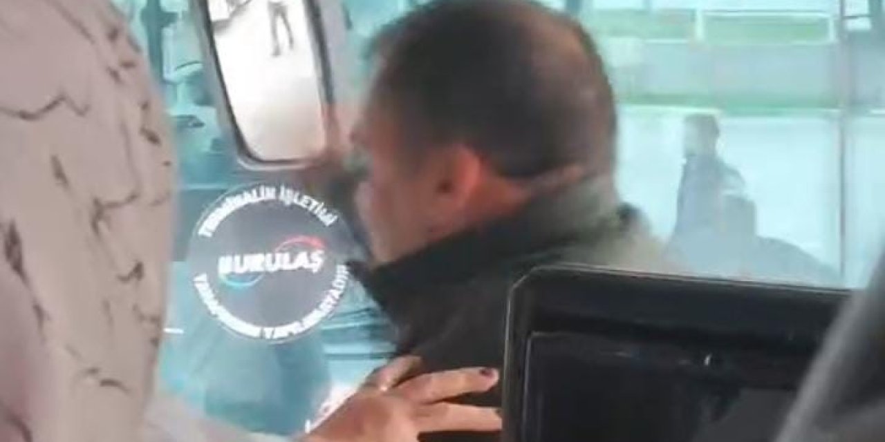 Şoförle tartışan yolcu yakını ortalığı karıştırdı