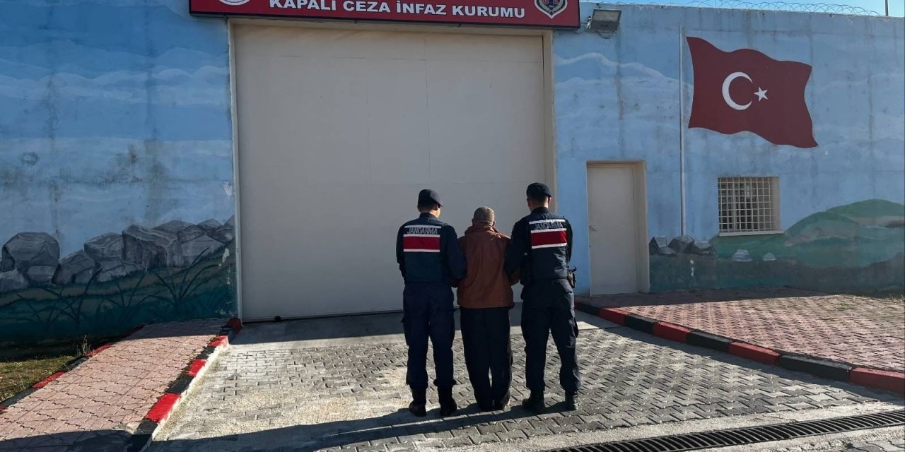 Çeşitli suçlardan aranan 37 şahıs yakalandı