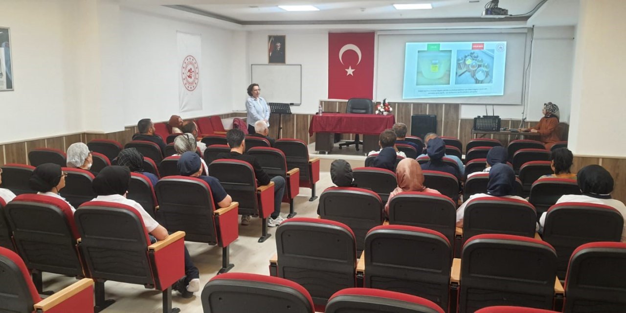 Eskişehir'deki öğrenci yurtlarına hijyen eğitimi