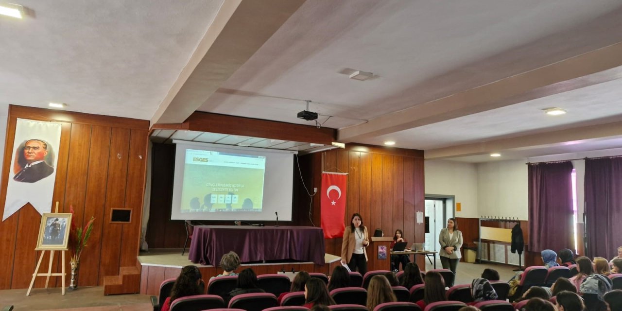 ESGES 550 öğrenciye eğitim verdi