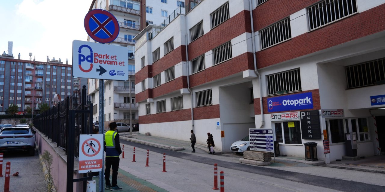 Büyükşehir "Park Et Devam Et" uygulamasını hizmete sundu