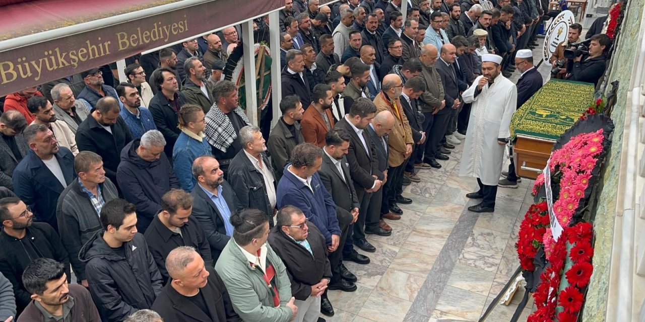 AK Parti Başkan Yardımcısı Mehmet Ali Çil’in babası toprağa verildi
