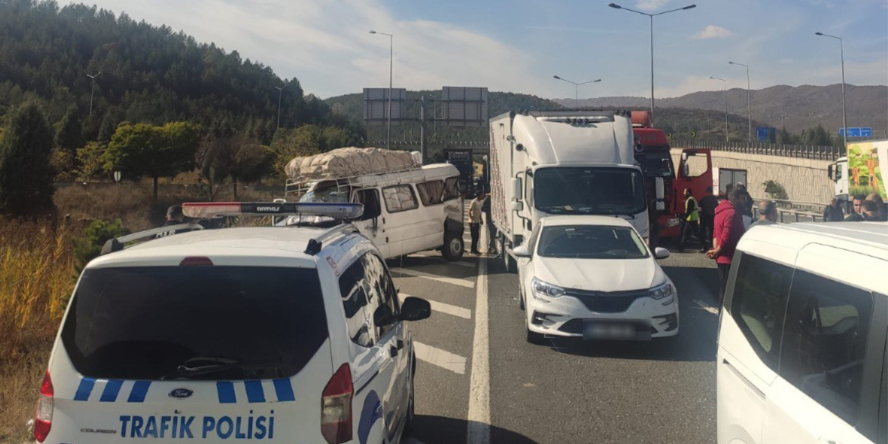 Bozüyük - Eskişehir karayolunda zincirleme kaza!