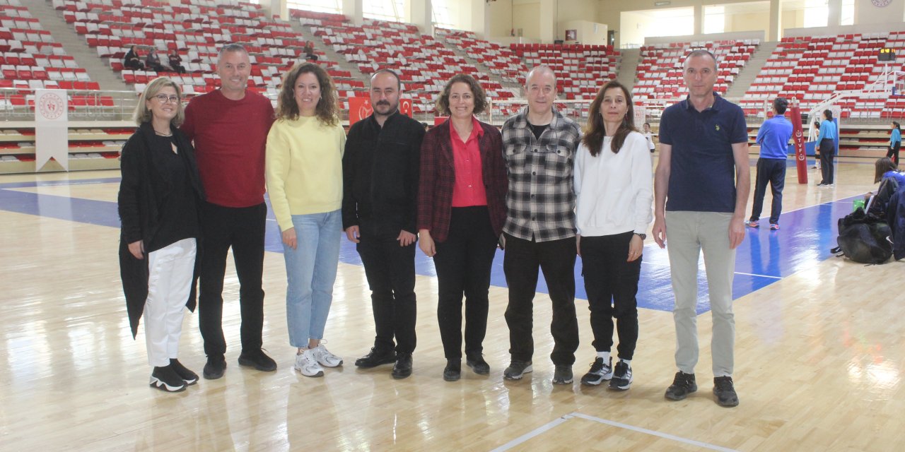 Yıldız Kızlar Voleybol İl Birinciliği başladı