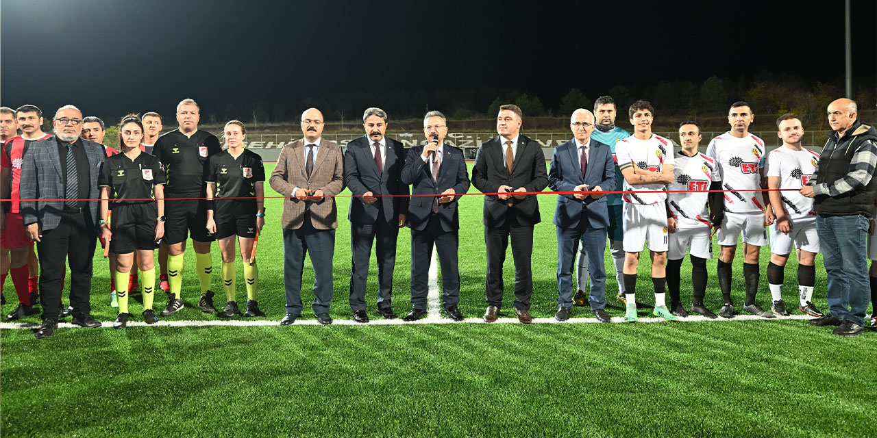 ESOGÜ stadyumu görkemli törenle açıldı