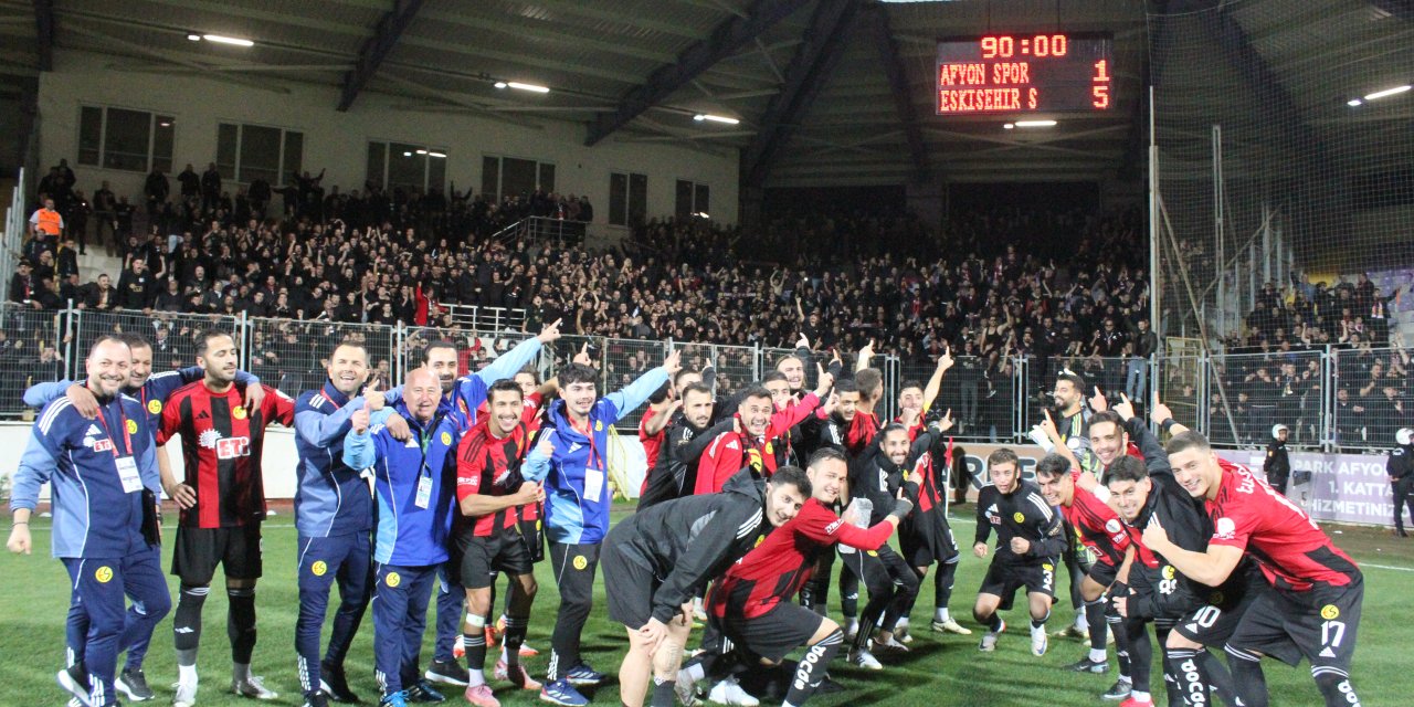 Eskişehirspor'dan duygusal patlama (1-5)