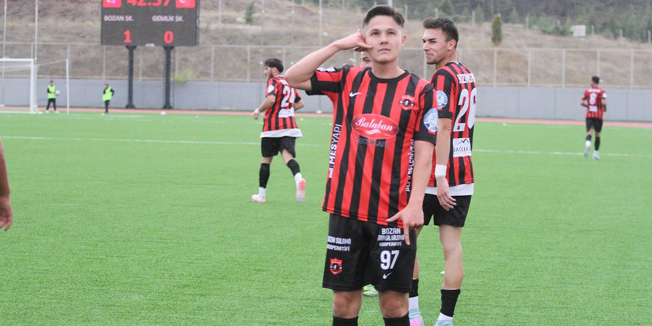 “Golü anneme armağan ediyorum”