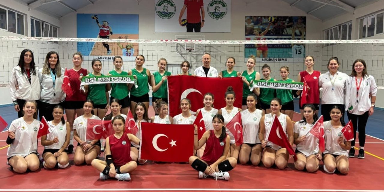 “Cumhuriyet bizim gururumuzdur”