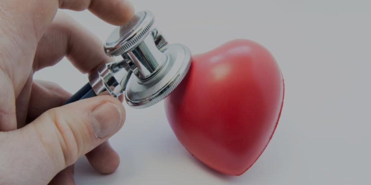 "Kalbinde üfürüm duyulan her çocuk değerlendirilmeli”