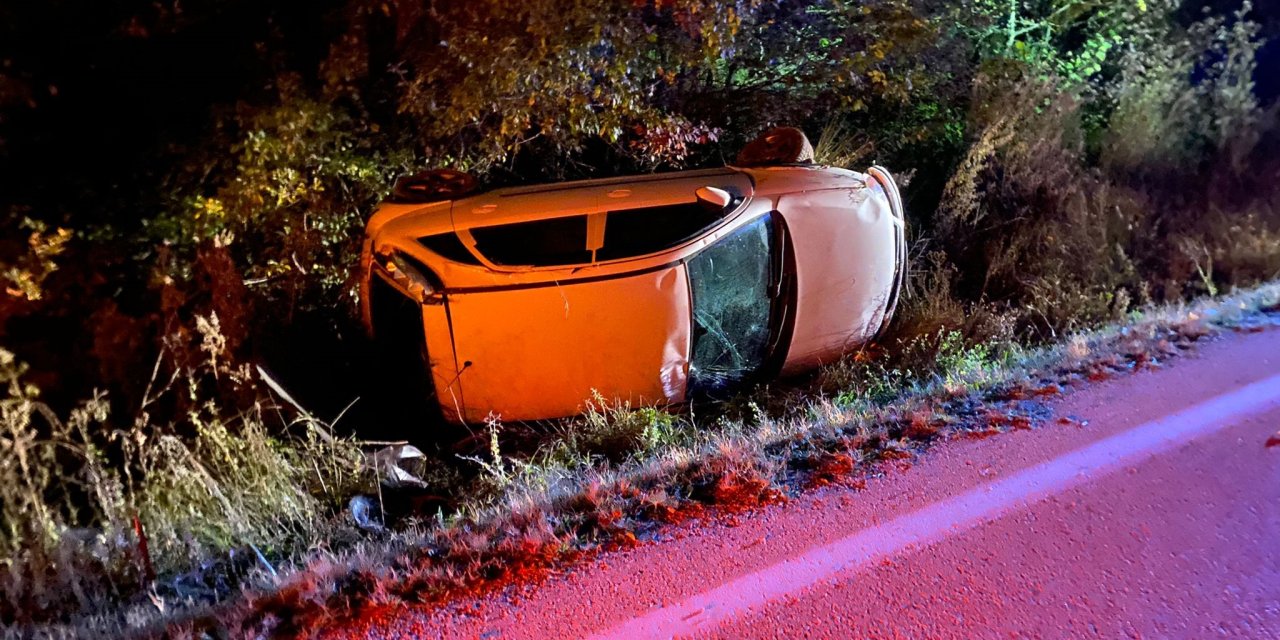 Ehliyetsiz sürücü takla attı